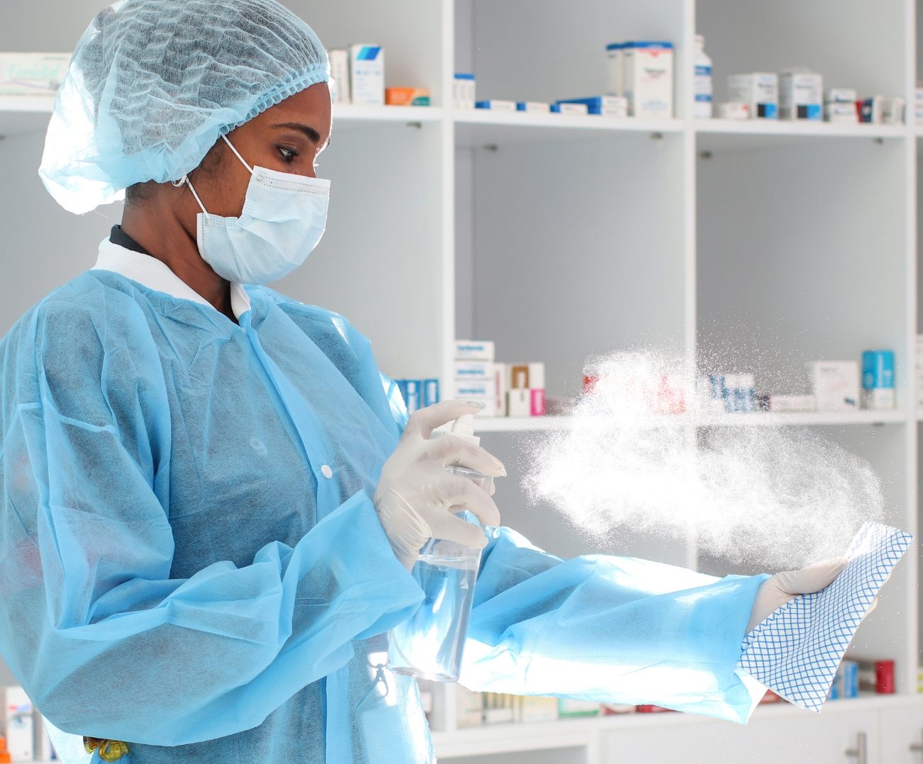 Ahorra tiempo con un servicio de aseo y limpieza profesional eficiente