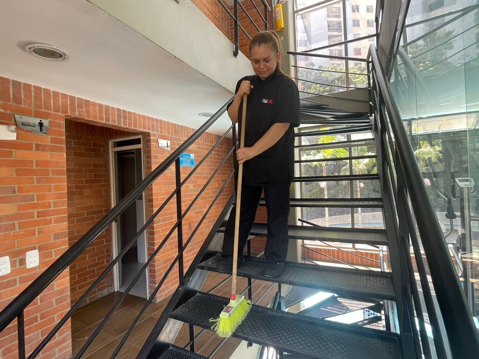 Beneficios de contar con expertos en limpieza de centros comerciales